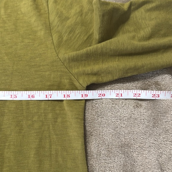 Soft Surroundings Danielle 3/4 Sleeve Earth tone Olive Green Button-Down Shirt - Picture 9 of 10